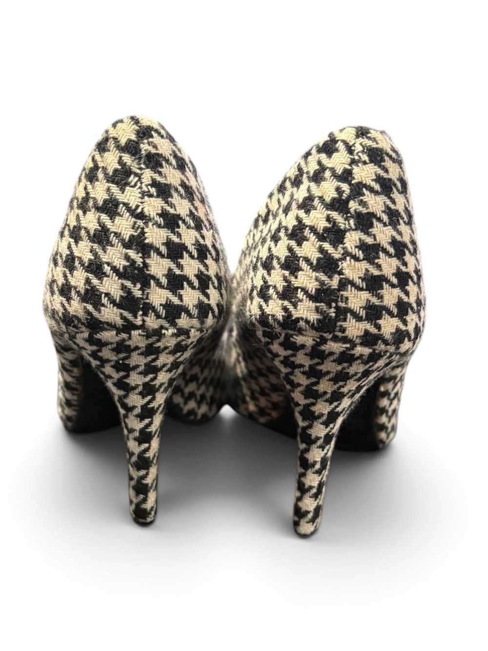 Sale‼️ Apt. 9 Black & White Houndstooth Pointed Toe Pumps with Patent Bow - Picture 3 of 5